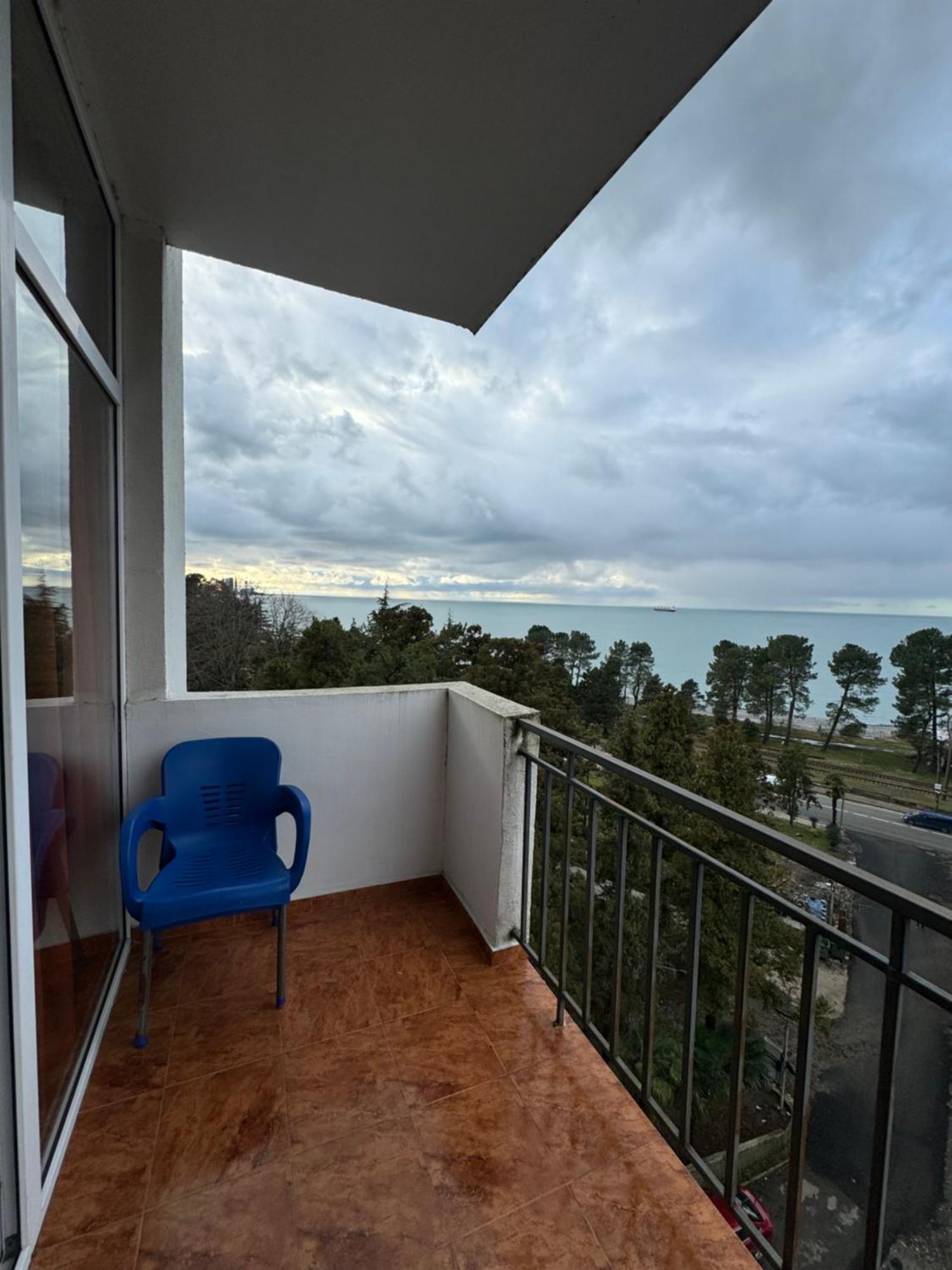 Ferienwohnung Colibri Batumi Exterior foto