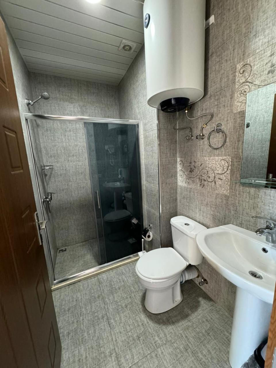 Ferienwohnung Colibri Batumi Exterior foto